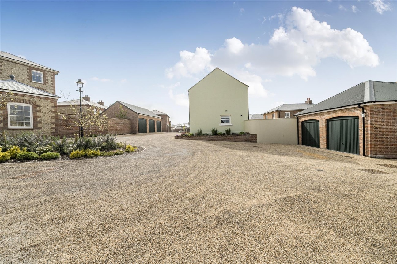 Peninsula Way, Poundbury, Dorchester