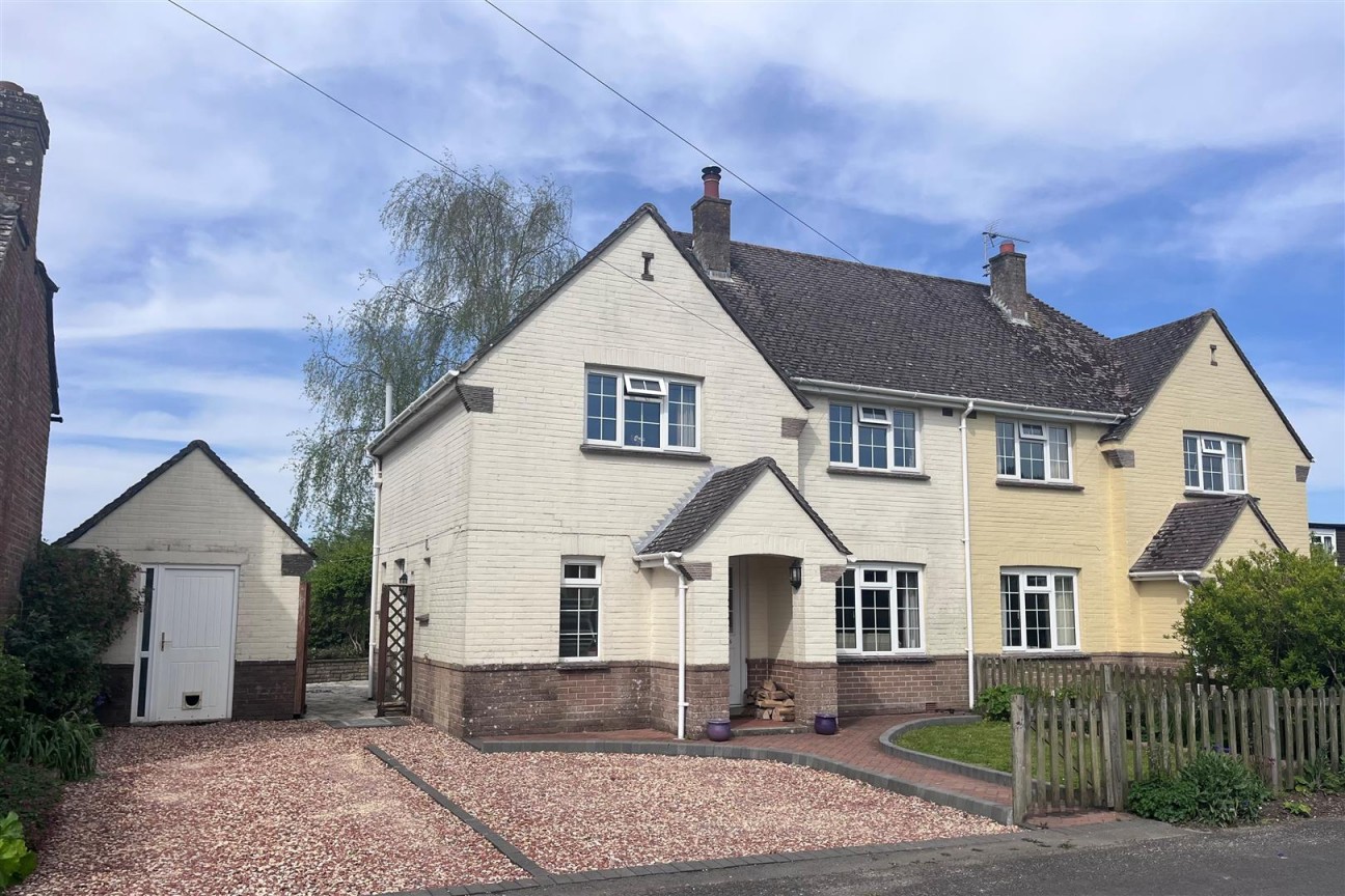 Briantspuddle, Dorchester