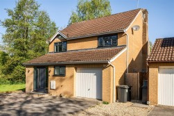 Bere Regis, Wareham