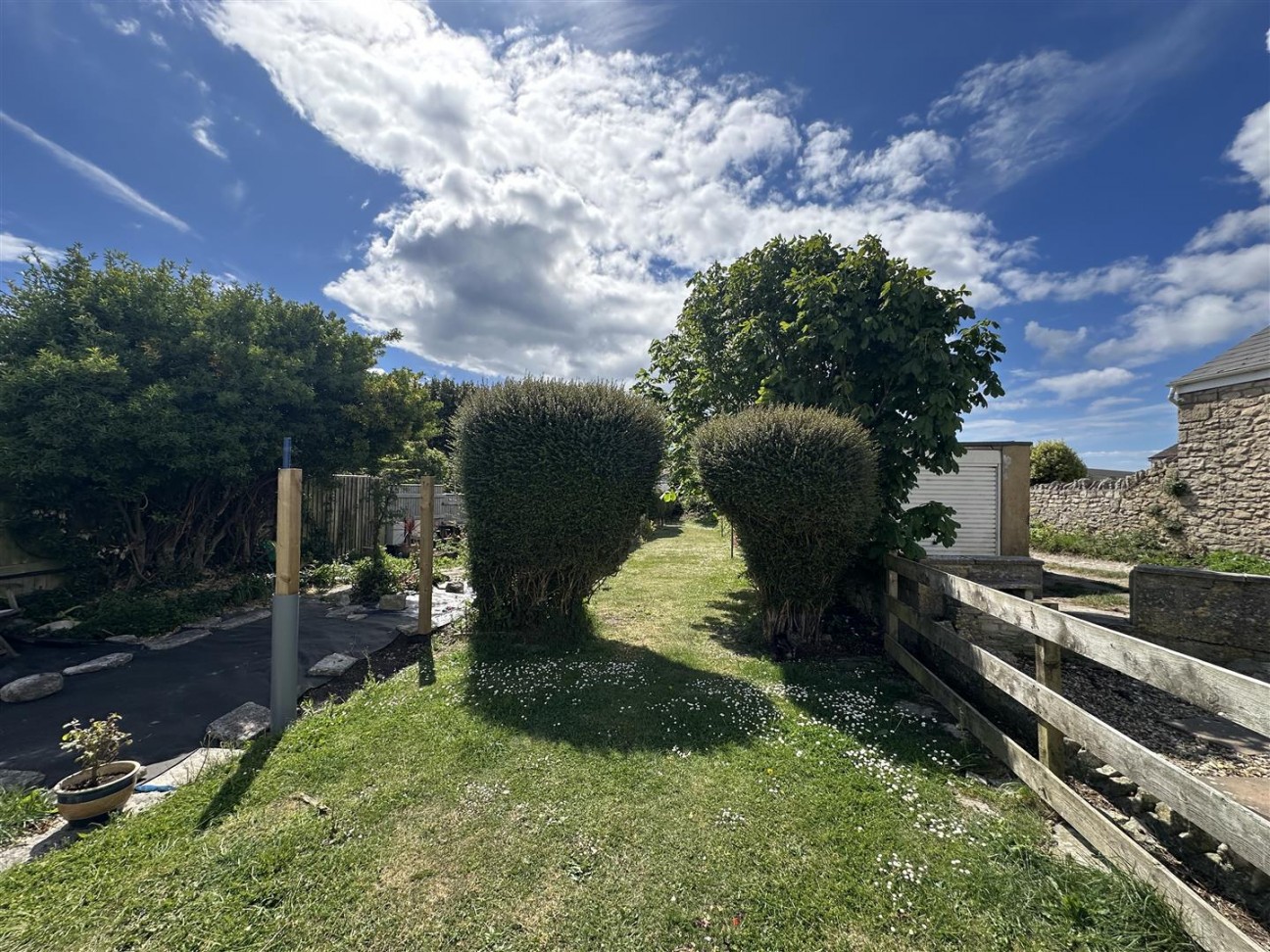 Grove Road, Portland