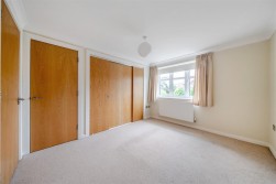 Burlington Place, Burlington Road