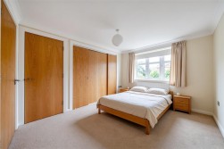 Burlington Place, Burlington Road