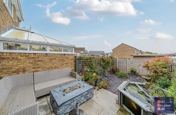 Cheyne Close, Portland