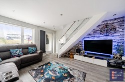Cheyne Close, Portland