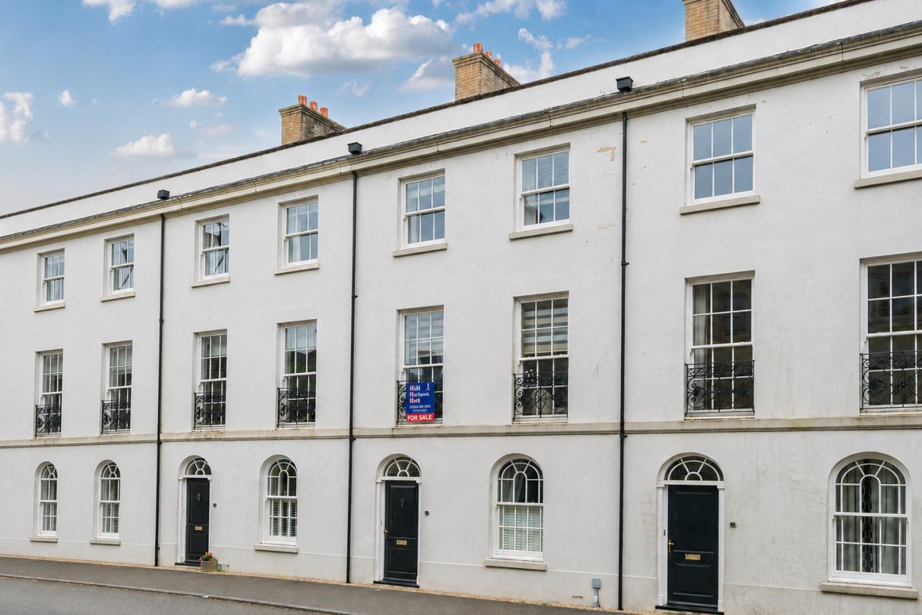 Bridport Road, Poundbury, Dorchester