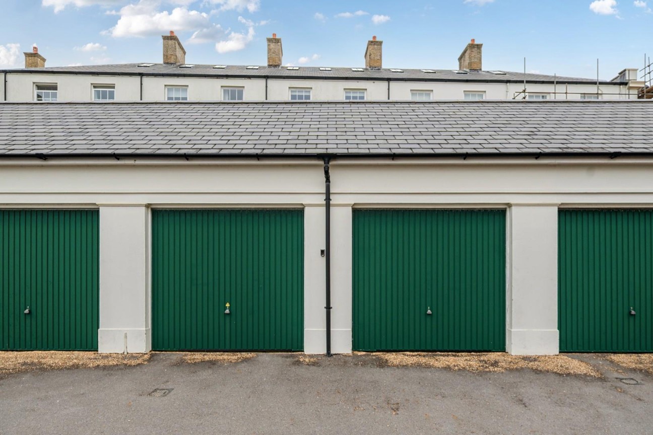 Bridport Road, Poundbury, Dorchester