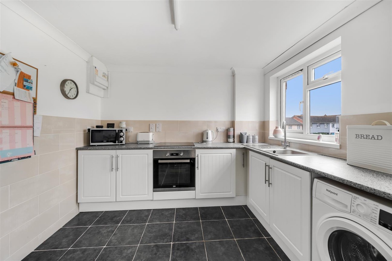 Carless Court, Woolcombe Road, Portland