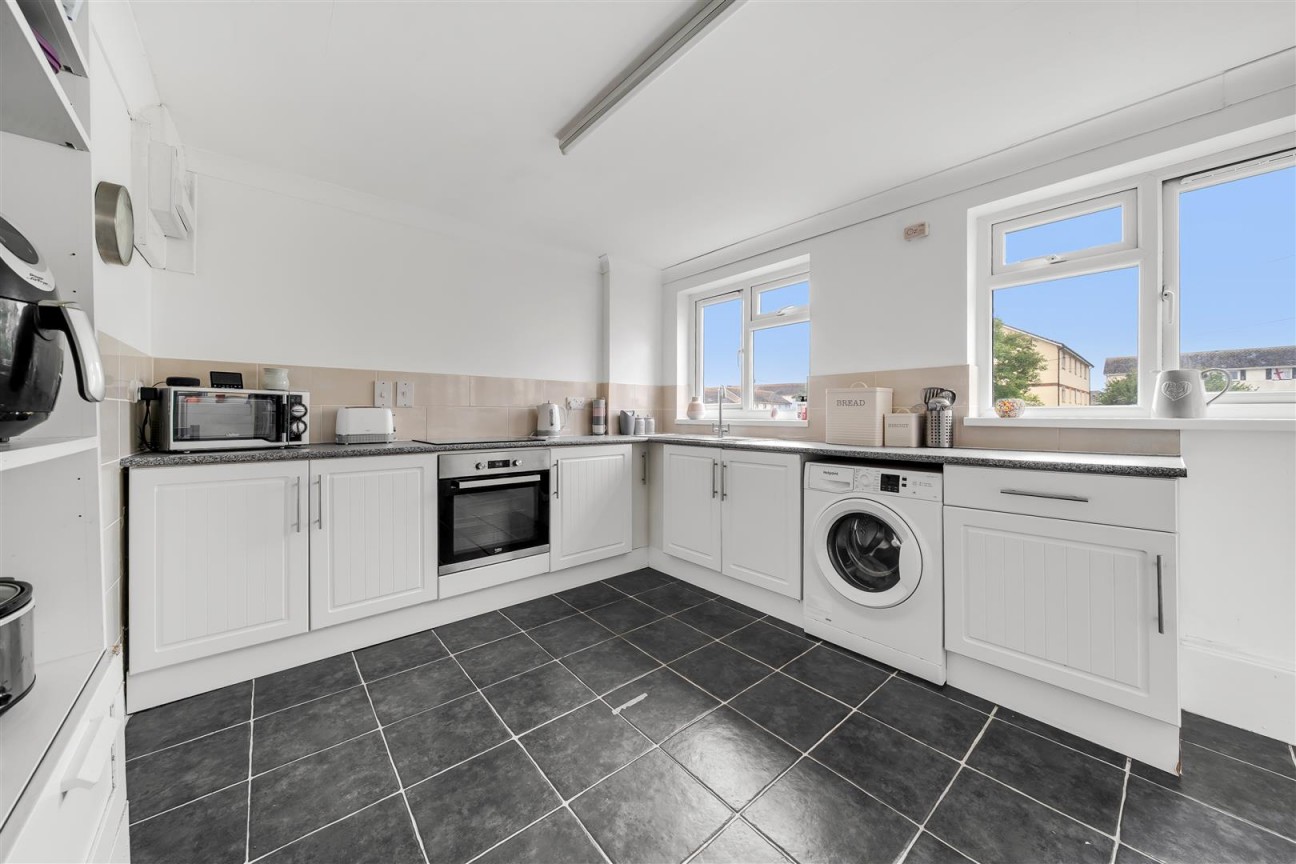 Carless Court, Woolcombe Road, Portland