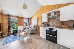 Benlease Way, Swanage