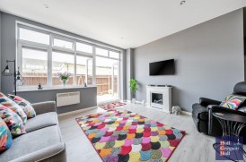 Espoinage Place, Southwell Park