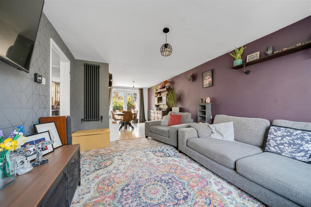 Courtlands Road, Portland