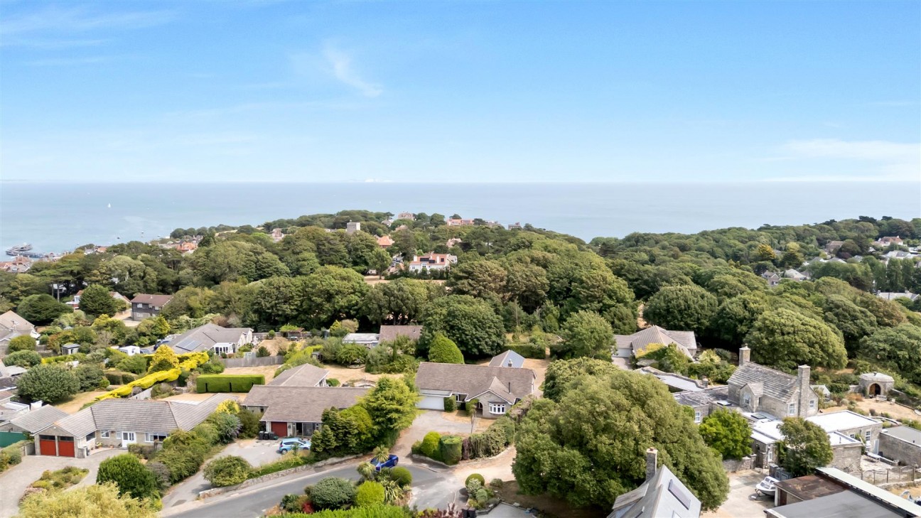 Russell Avenue, Swanage