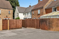 Knapwater Walk, Dorchester