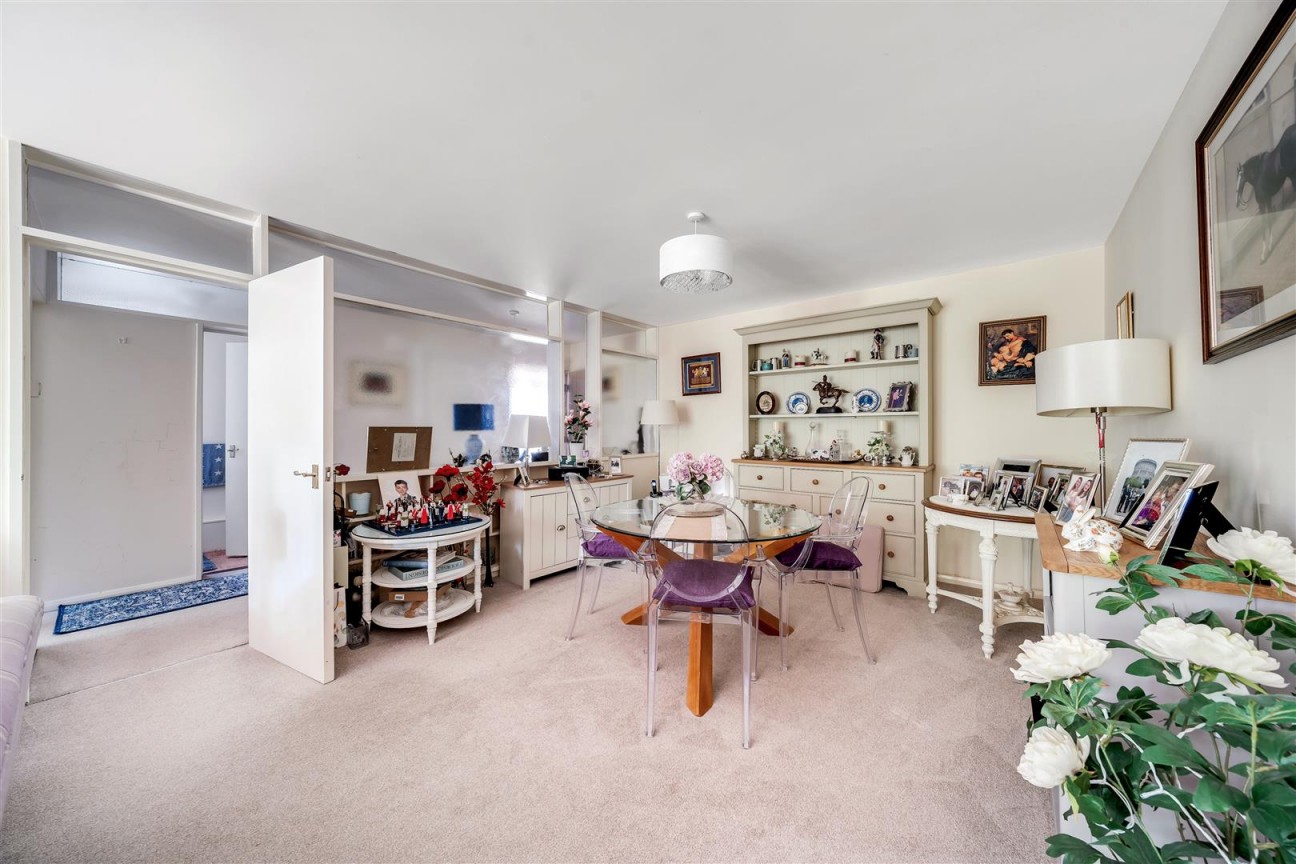 2 Beach Road, Branksome Park, Poole