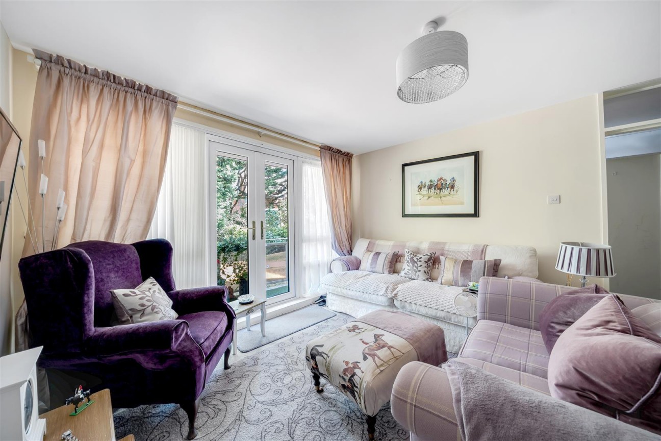 2 Beach Road, Branksome Park, Poole