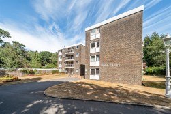2 Beach Road, Branksome Park, Poole
