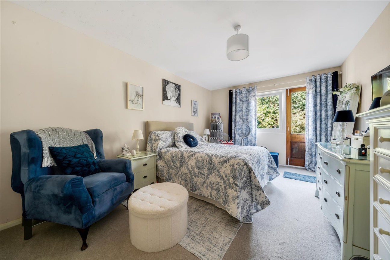 2 Beach Road, Branksome Park, Poole