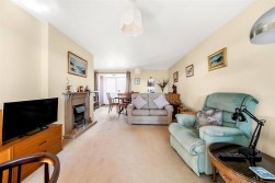 Old Farm Way, Crossways, Dorchester