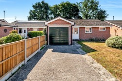 Old Farm Way, Crossways, Dorchester