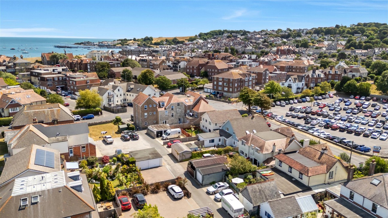 26 Victoria Avenue, Swanage