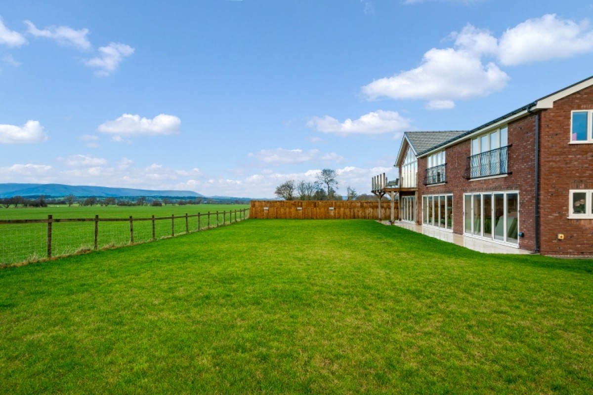 Fox Fields Inglewhite Road, Goosnargh, PR3 2EB, UK