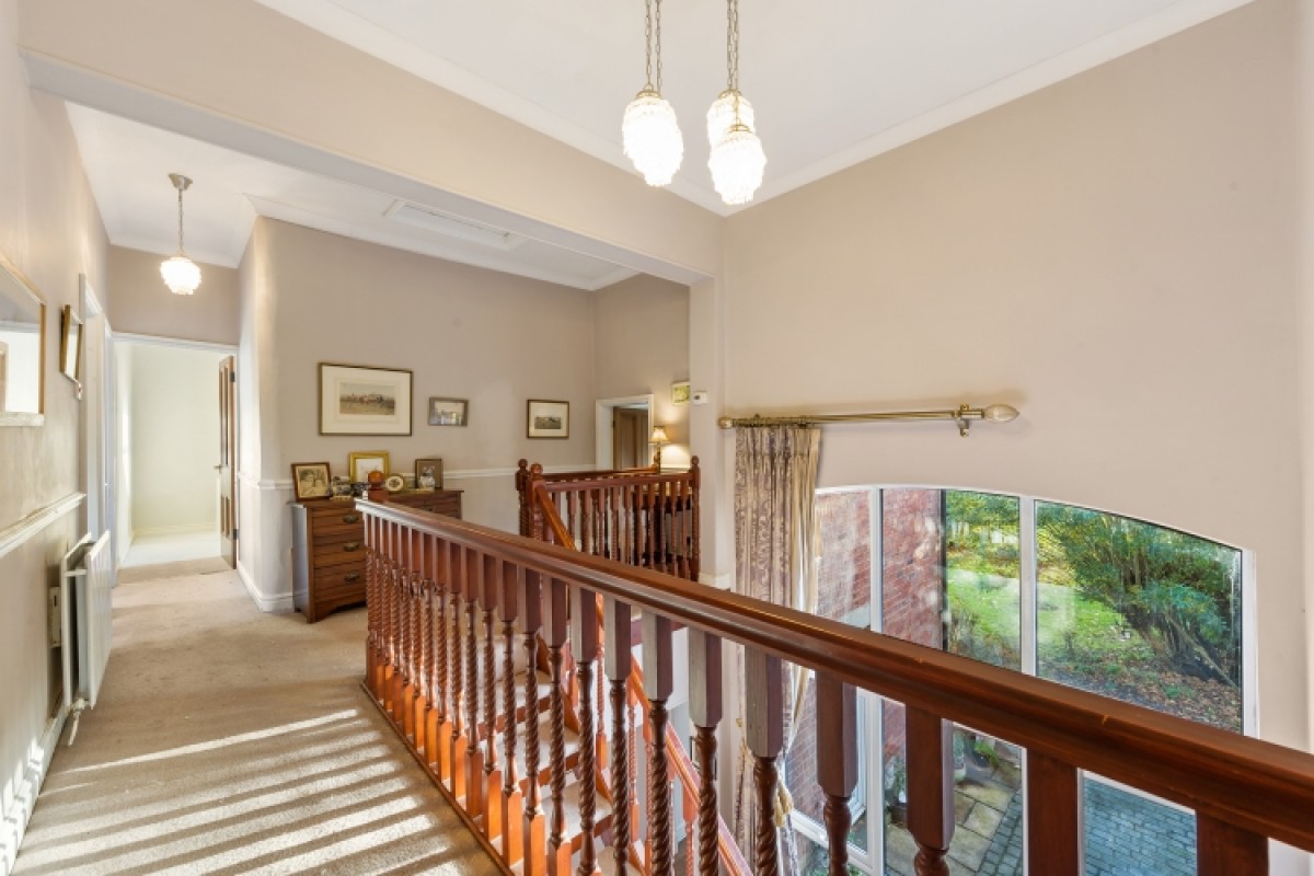 25 Midge Hall Lane, Midge Hall, Leyland, Lancashire, PR26 6TN, UK