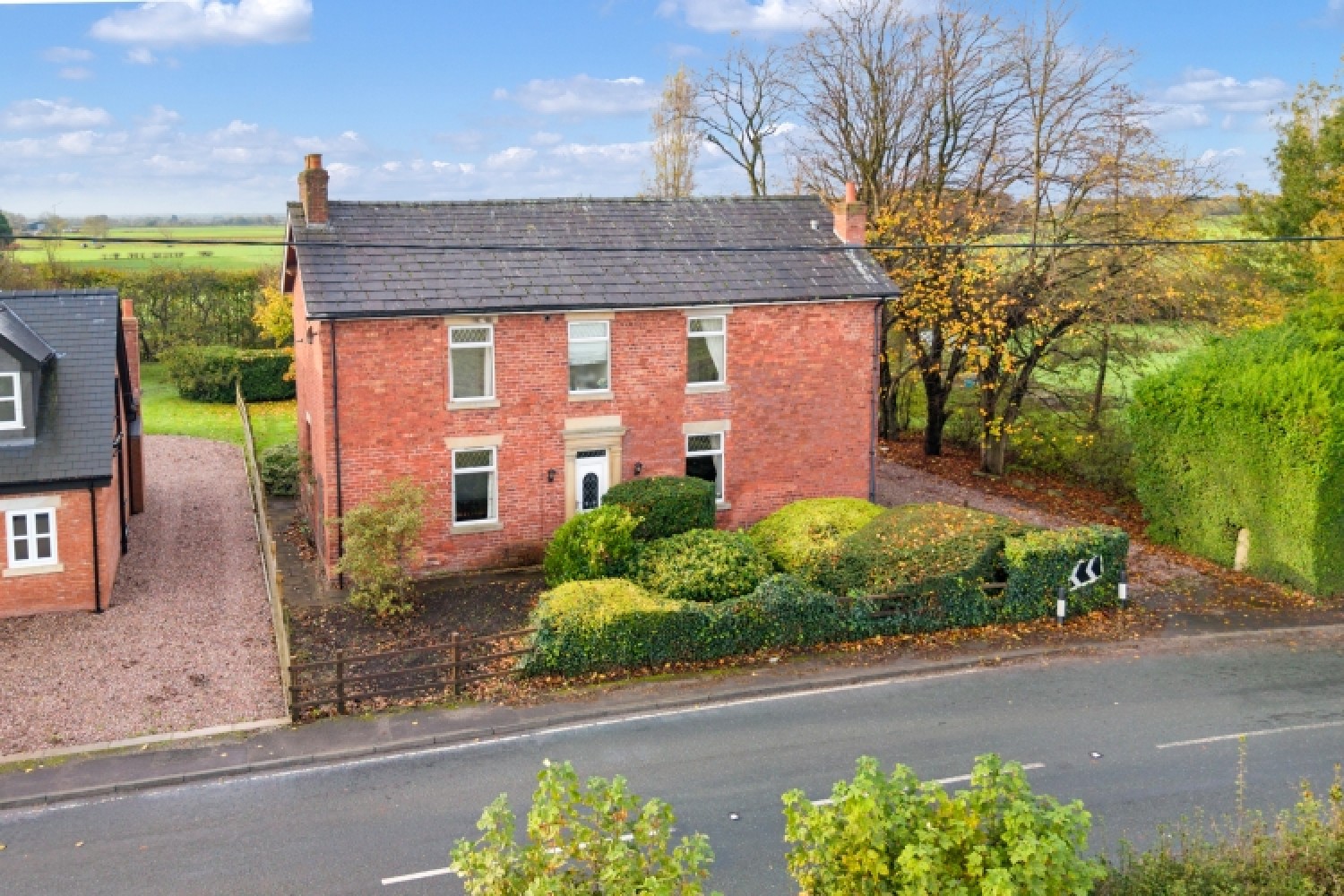 25 Midge Hall Lane, Midge Hall, Leyland, Lancashire, PR26 6TN, UK