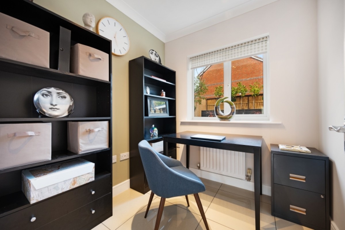 11 Burgh Wood Way, Chorley, Lancashire, PR7 2FF, UK