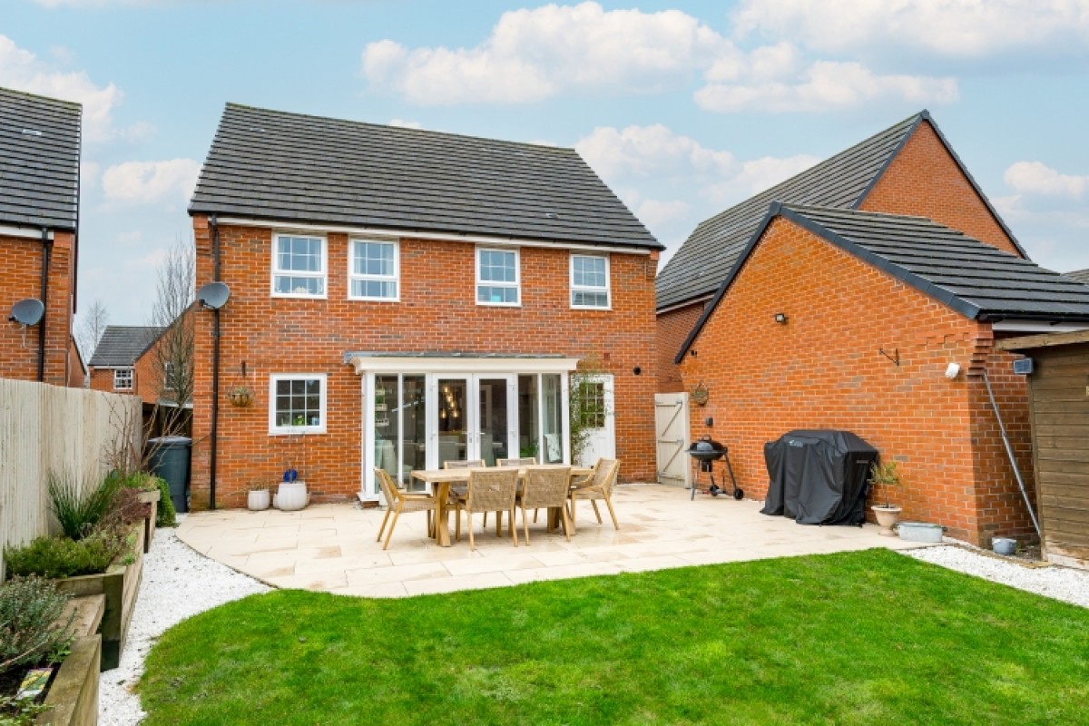 30 Mosses Farm Road Longridge, Longridge, Preston, Lancashire, PR3 2AW, UK