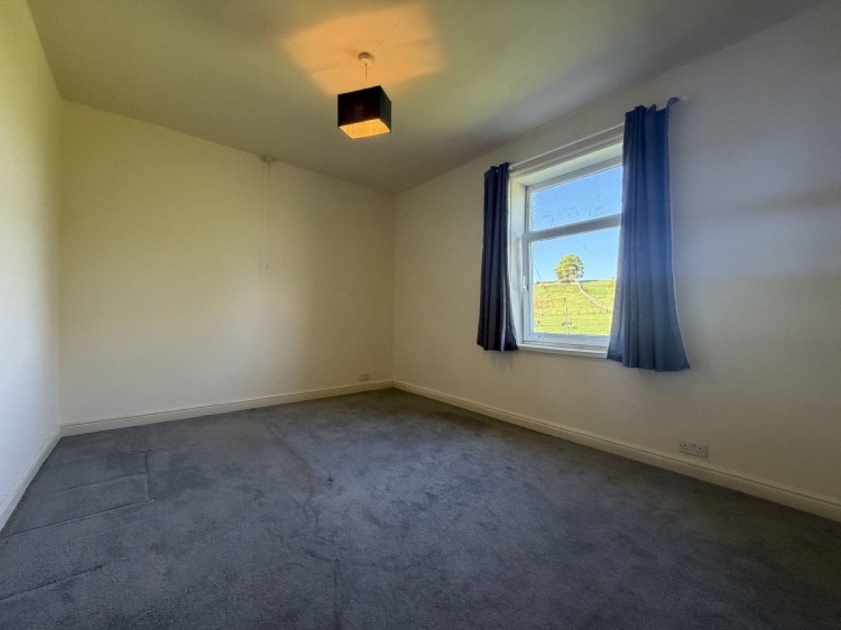 29 Walverden Road, Briercliffe, Burnley, Lancashire, BB10 3QP, UK