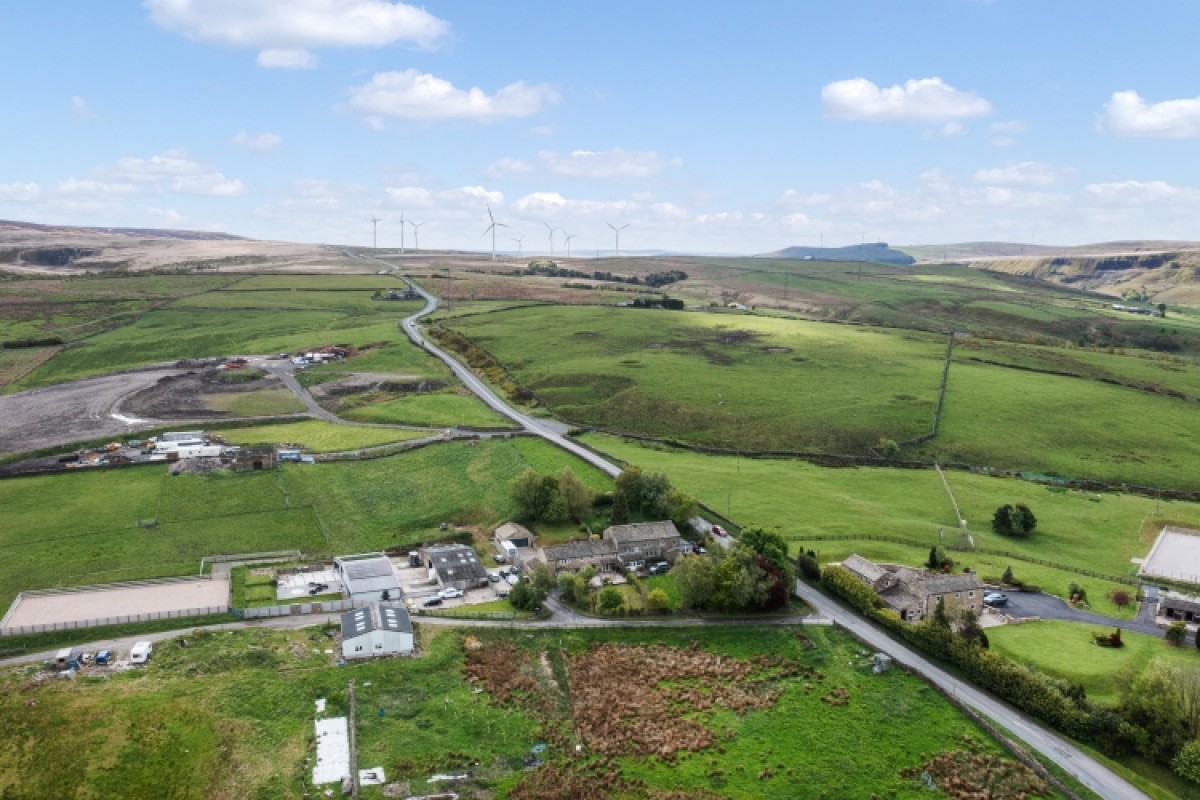Causeway Farm Long Causeway, Cliviger, Cliviger, Burnley, Lancashire, BB10 4RP, UK