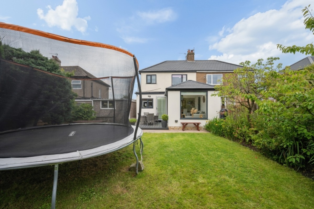 85 Red Lees Road, Burnley, Lancashire, BB10 4HZ, UK