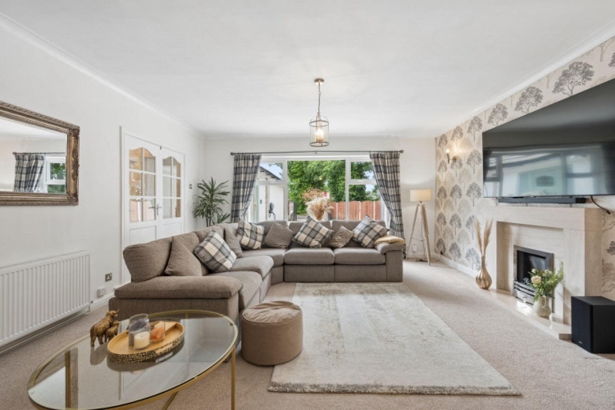 1 Danesway Walton-le-Dale, Walton-le-Dale, Preston, Lancashire, PR5 4UQ, UK