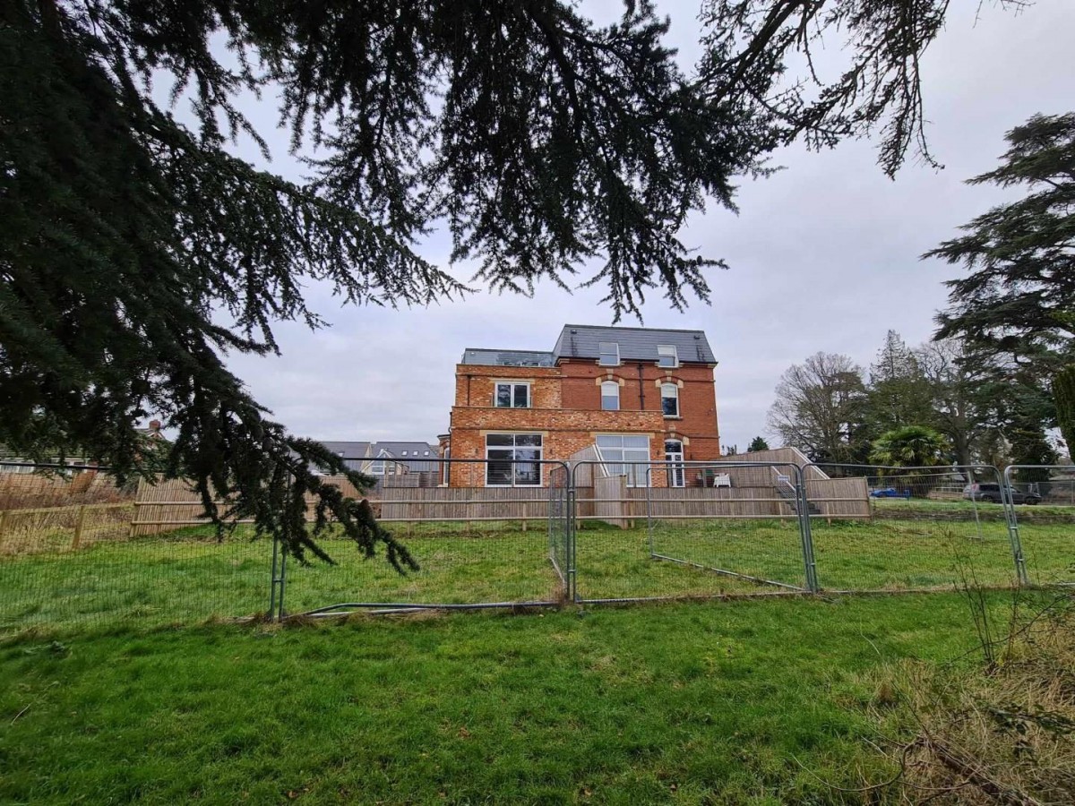 Garden Apartment 5 Graftonbury Court , Graftonbury Lane, Hereford, HR2 8FA