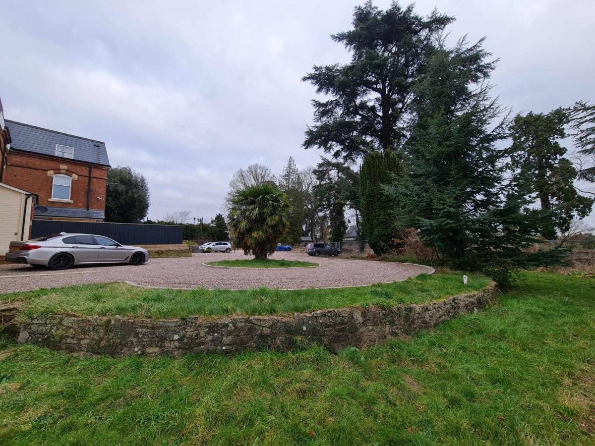 Garden Apartment 5 Graftonbury Court , Graftonbury Lane, Hereford, HR2 8FA