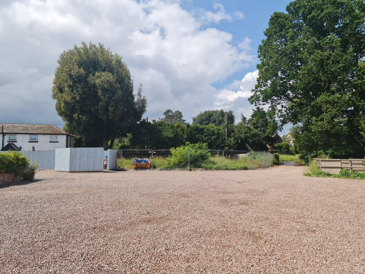 The Gatehouse Plot Graftonbury Court , Graftonbury Lane, Hereford, HR2 8FA