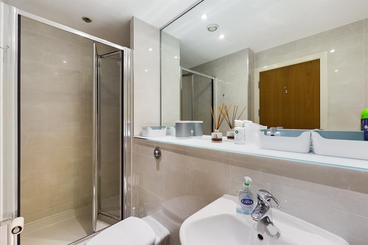 Sundowner, Channel Way, Southampton