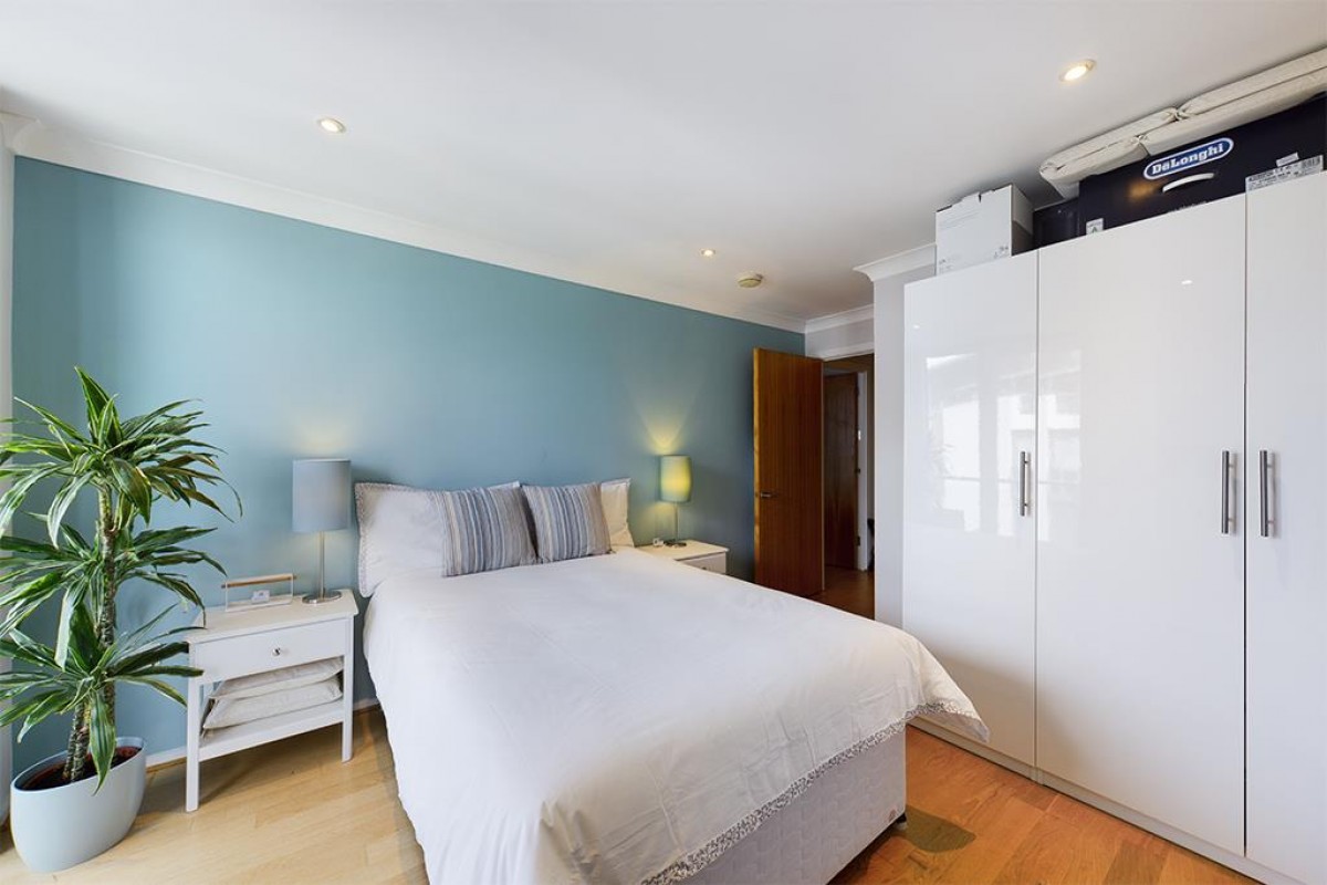 Sundowner, Channel Way, Southampton