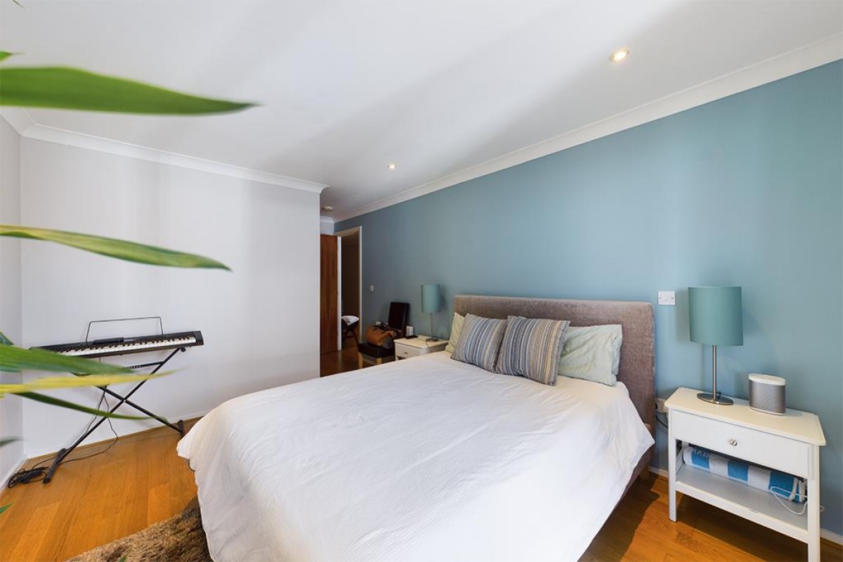 Sundowner, Channel Way, Southampton