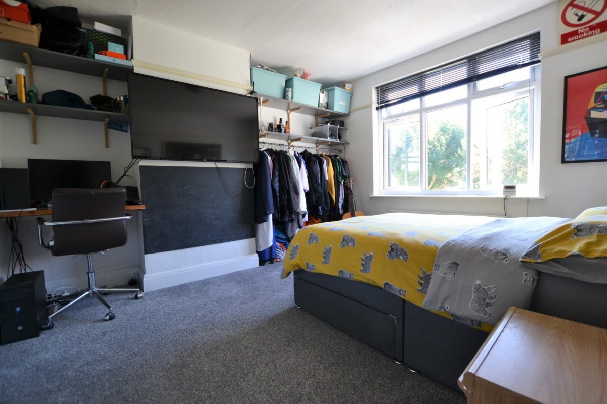 Headley Lane , Bristol, BS13