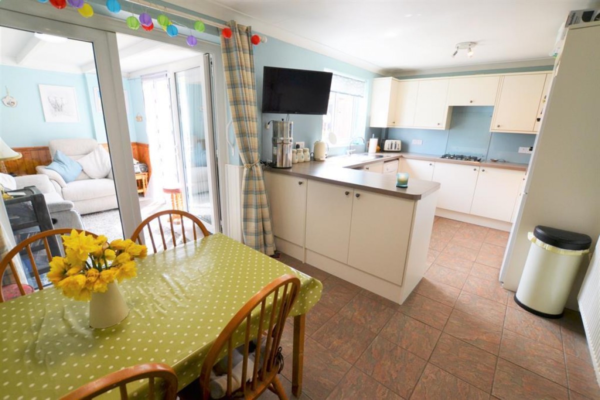 Shortwood Road, Bristol, BS13 0QN