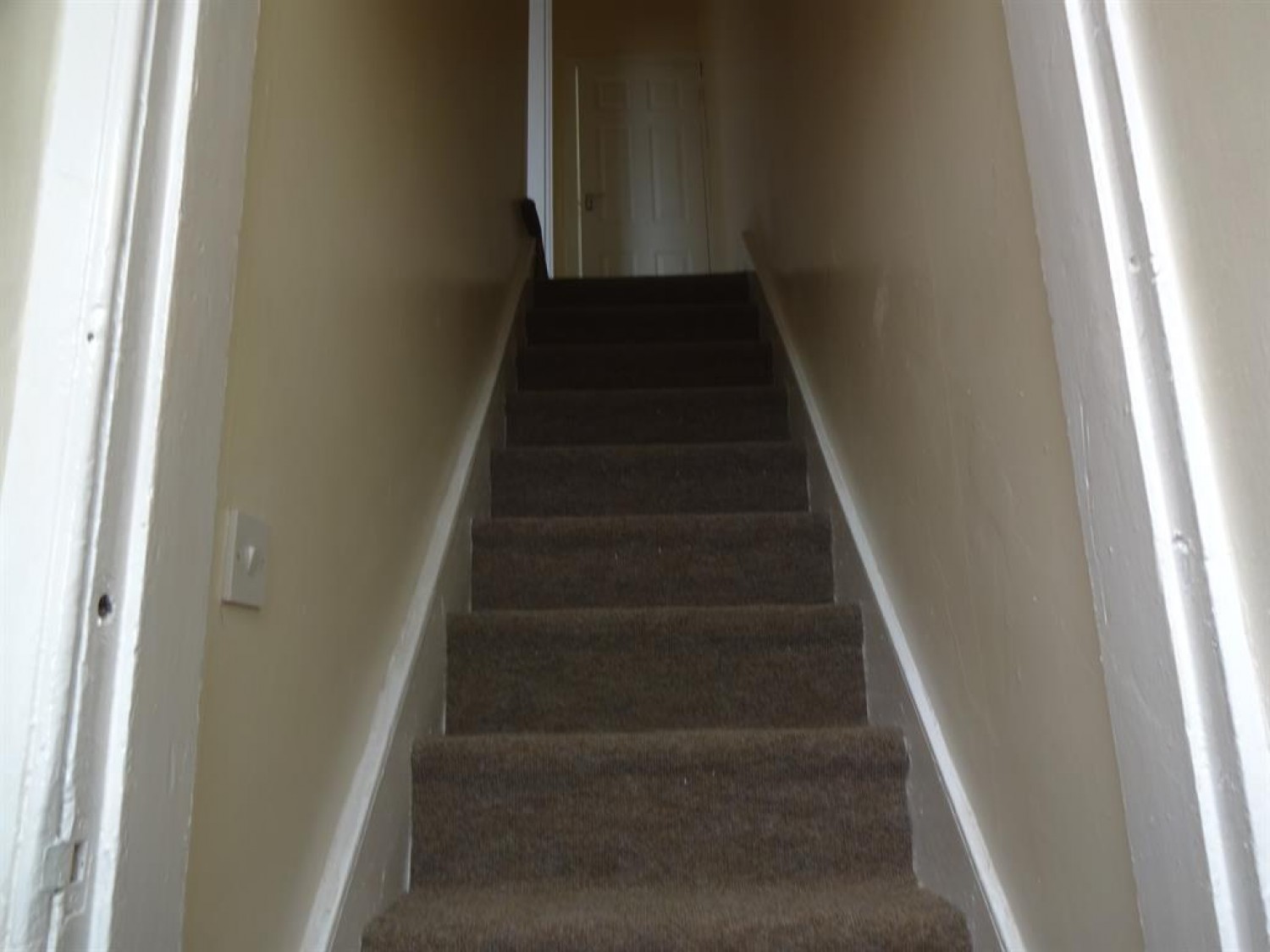 Mount Terrace, Batley