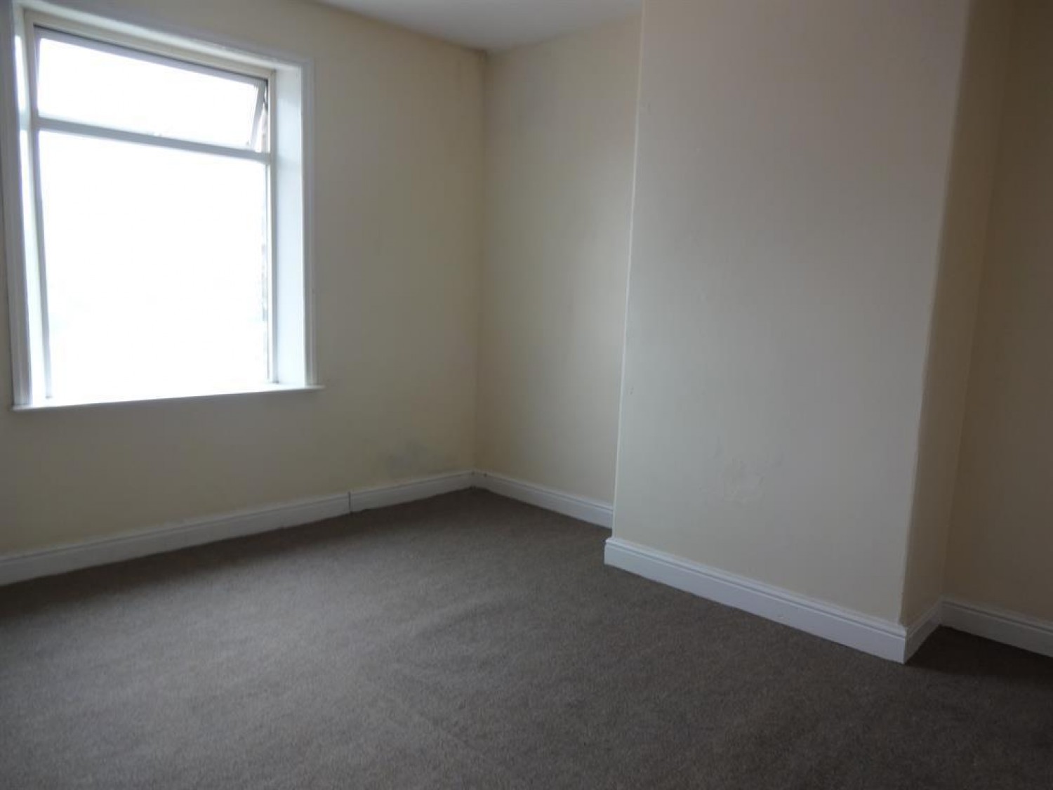 Mount Terrace, Batley