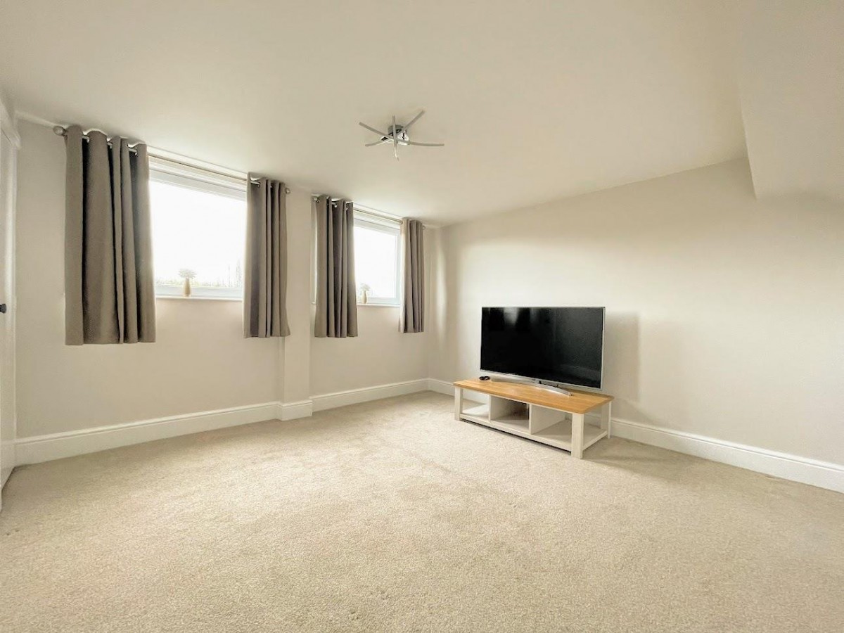 Mount Vernon Road, Barnsley, S70 4DW