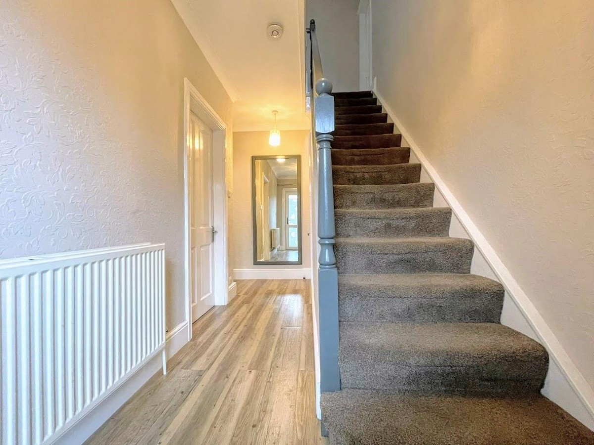 Mount Vernon Road, Barnsley, S70 4DW