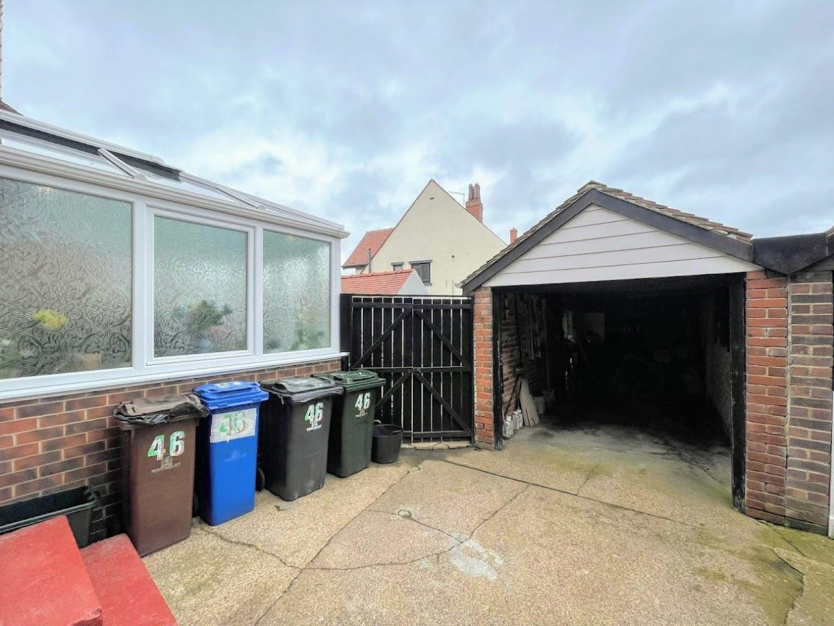 Mount Vernon Road, Barnsley, S70 4DW