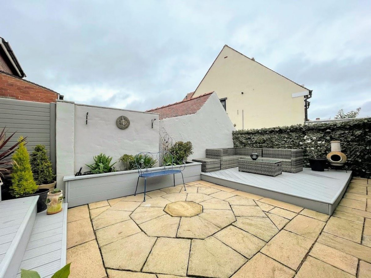 Mount Vernon Road, Barnsley, S70 4DW