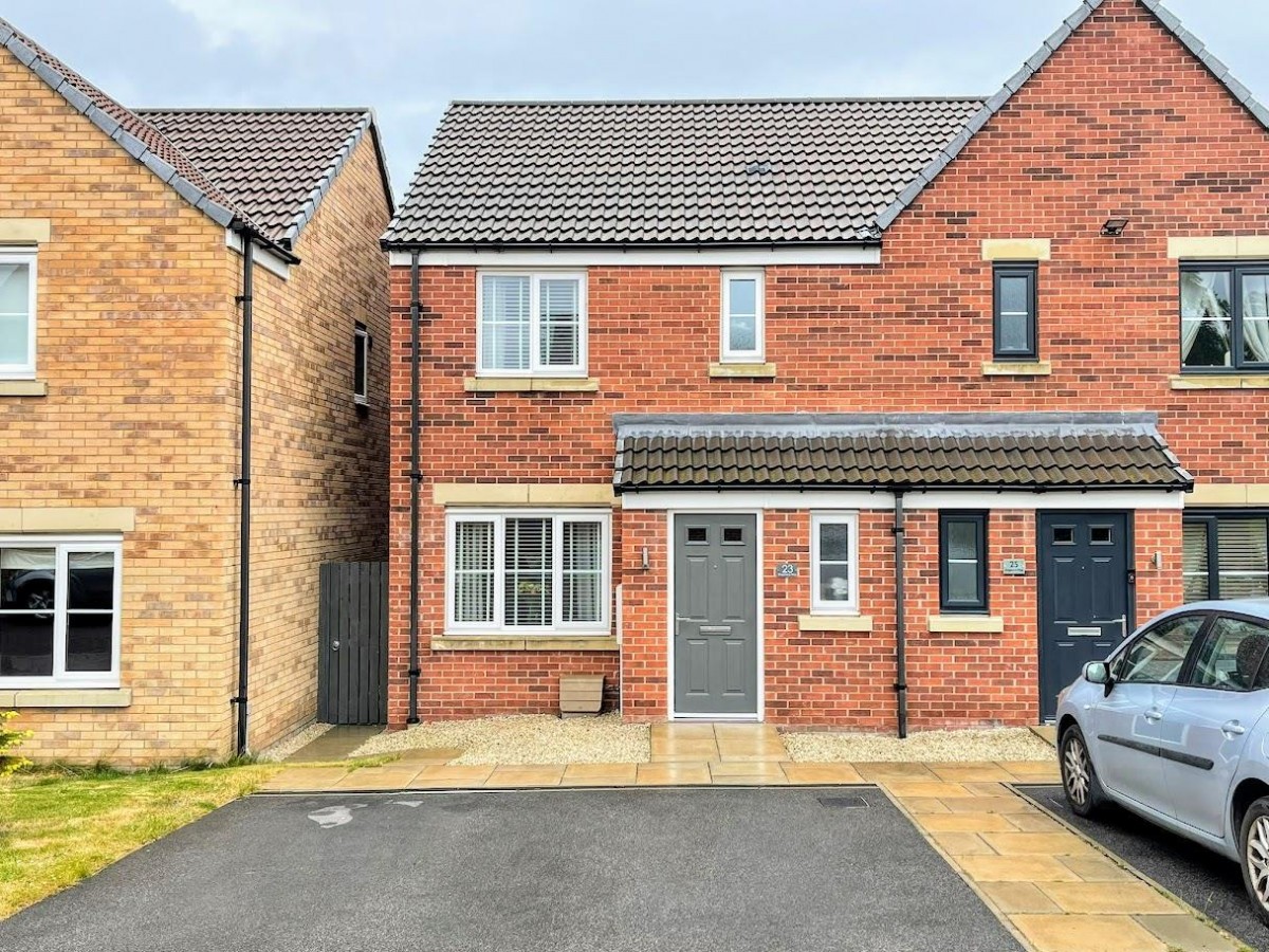23 Shepherd Way, Royston, Barnsley, S71 4FX