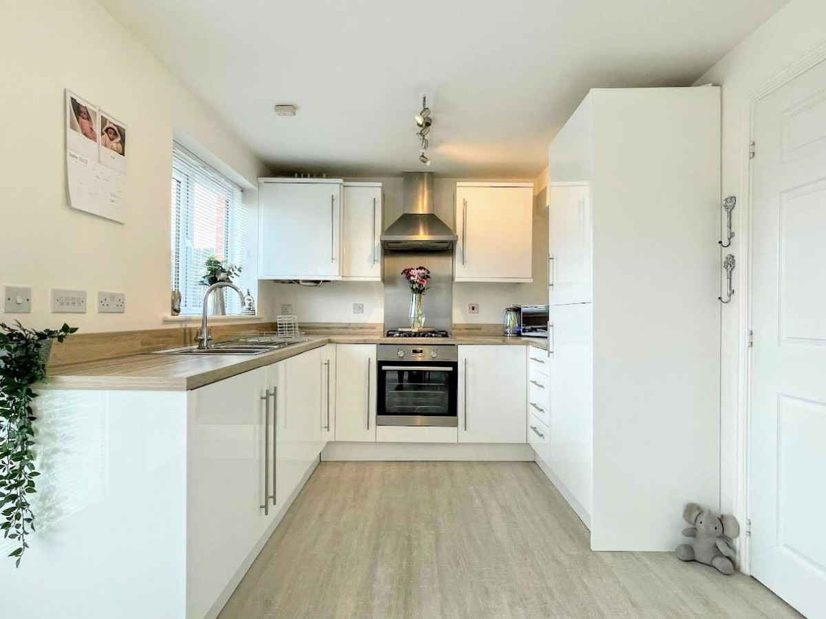 23 Shepherd Way, Royston, Barnsley, S71 4FX