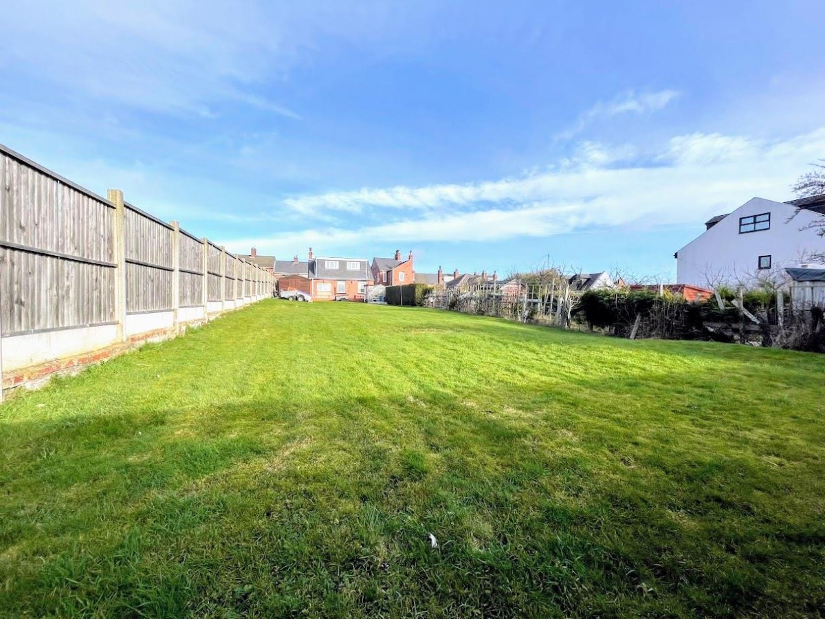 Midland Road, Royston, Barnsley, South Yorkshire